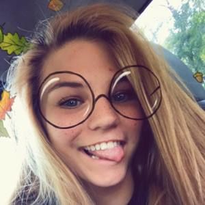 Meet your Posher, Karleigh